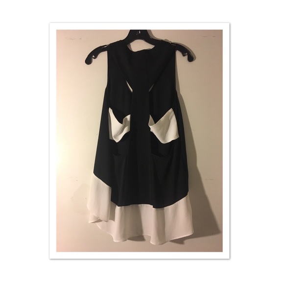 Bcbg night out top with open back - Picture 2 of 3